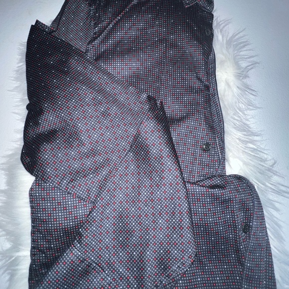 Armani Exchange Men's Black and Red Patterned Shirt - Picture 3 of 4